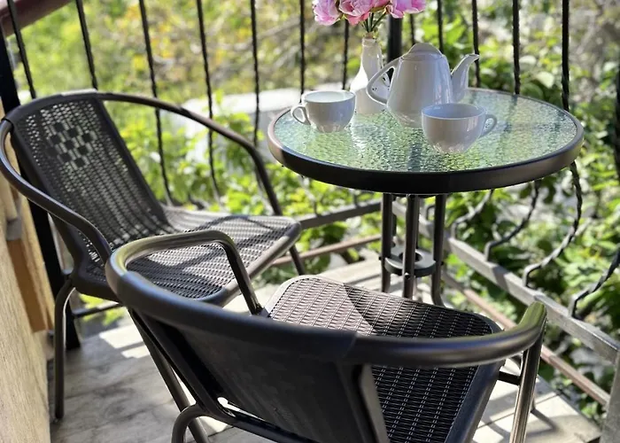 в мальовничому куточку мукачева *